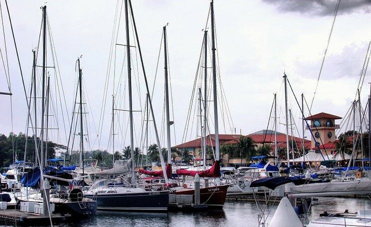 Yacht clubs in Singapore